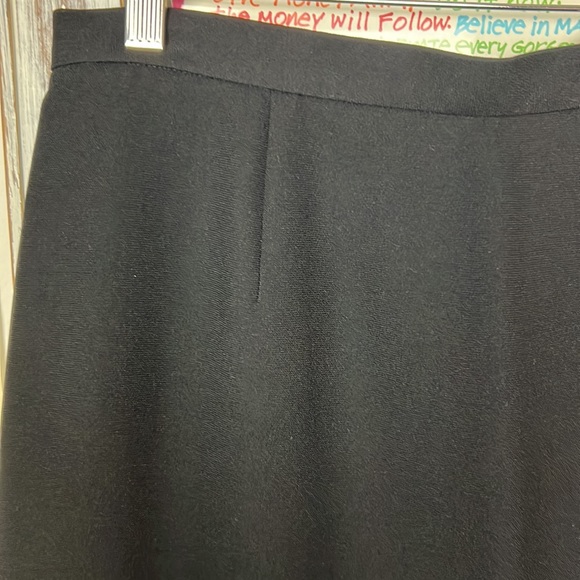 PETITE SOPHISTICATE Collectibles Black Pencil Skirt Size 14 NWOT Lined plus - Picture 3 of 12